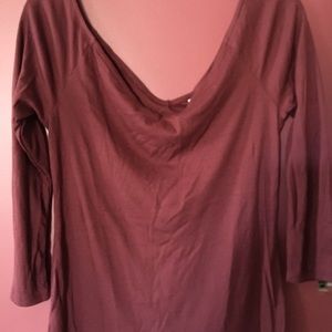 ¾ sleeve scoop neck t shirt
